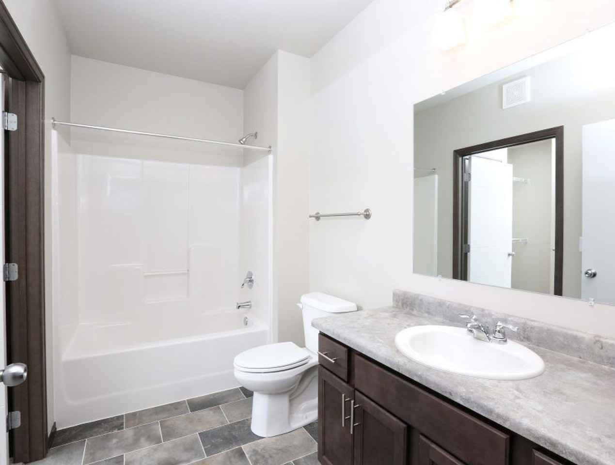 120 Flats - Photo 2 of 18