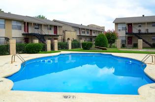 The Flats @ 5900 - Photo 1 of 1