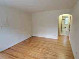 featured image of 35 N Bedford St