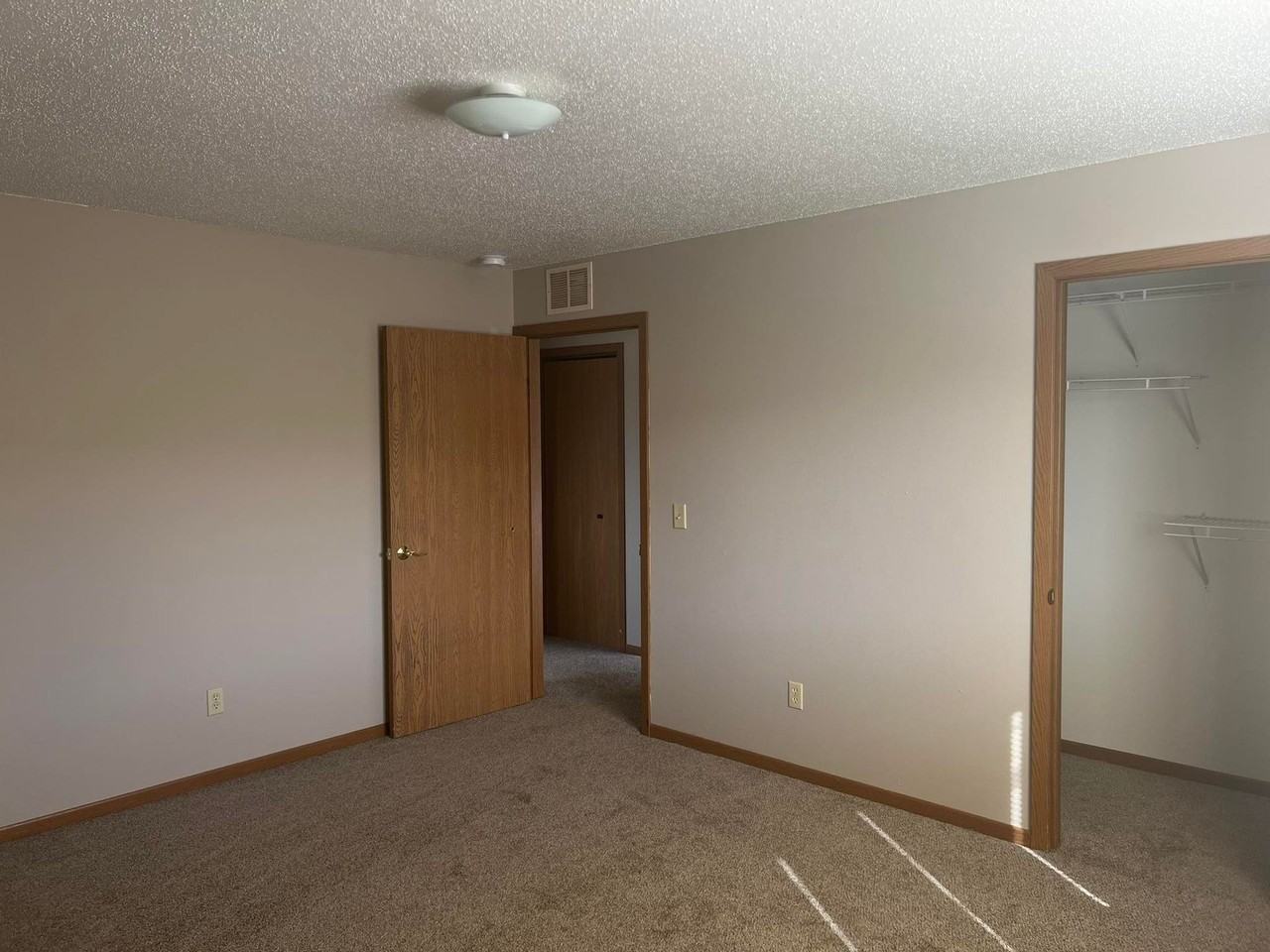 East Briar Estates - Photo 5 of 10