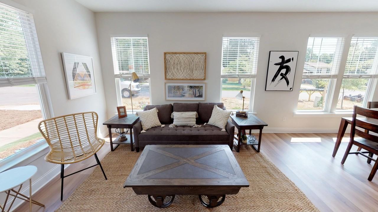 332 Voldemort St - Photo 7 of 50