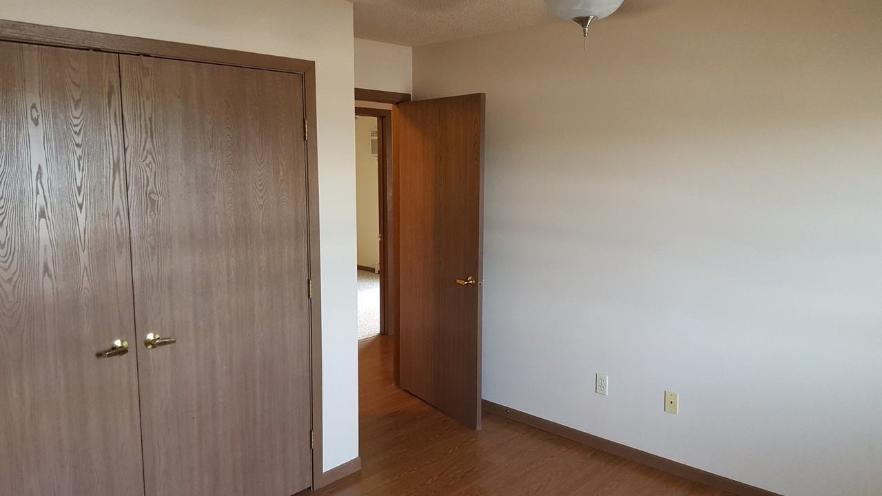 Pinedale Apartments and Red Cedar Townhomes - Photo 5 of 50