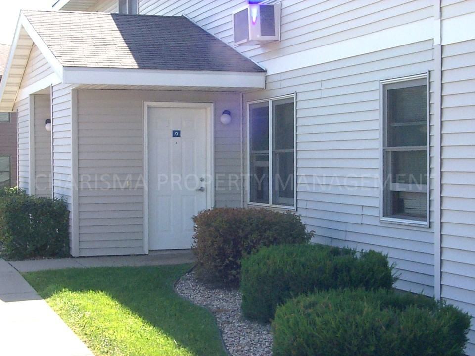 3500, 3506 and 3510 S Sertoma Ave - Photo 4 of 19