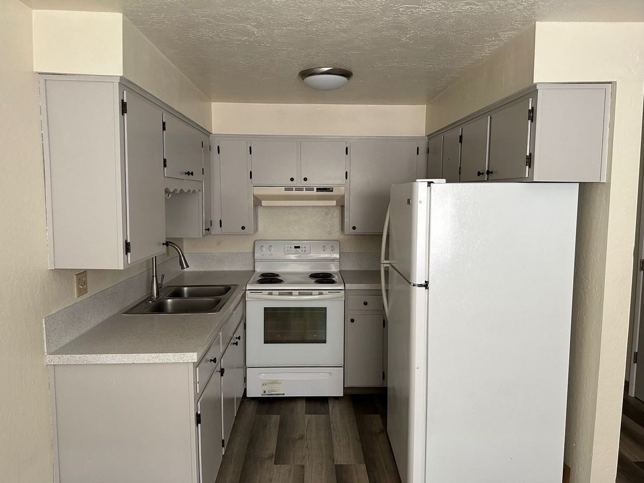 Dallas Triplex - Photo 6 of 15