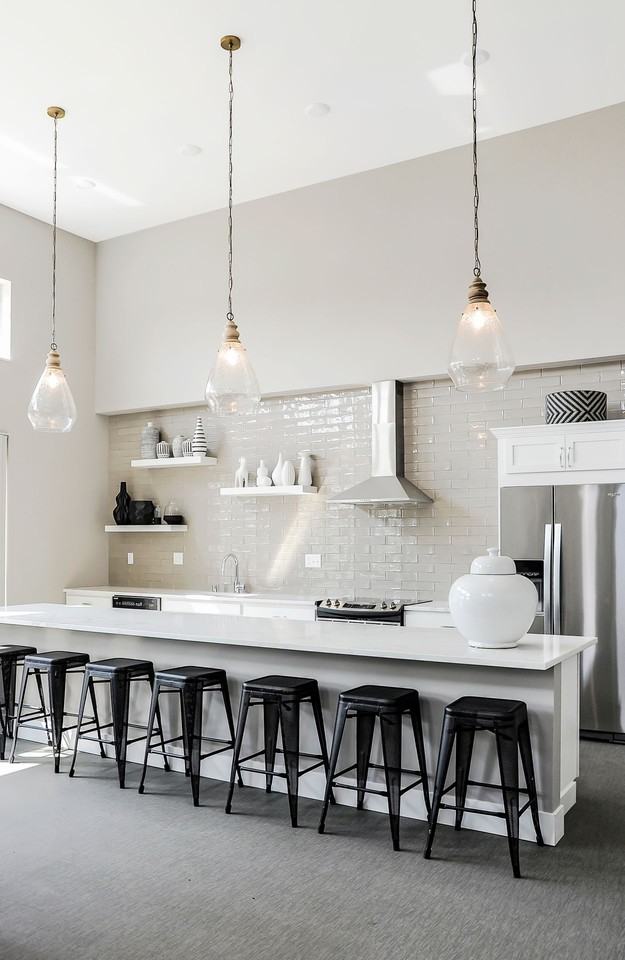 Spur 16 Apartments - Photo 7 of 12