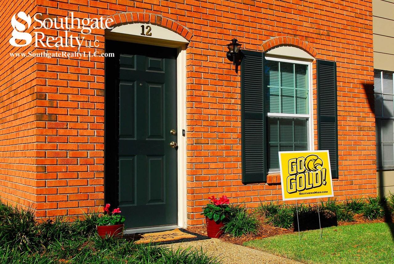 Concord Townhomes - Photo 5 of 14