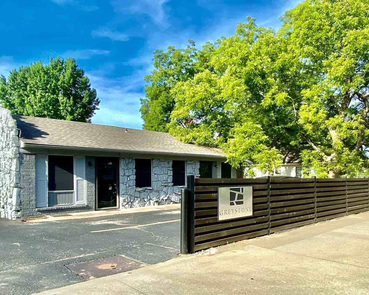 Greystone Apartments - Photo 4 of 21