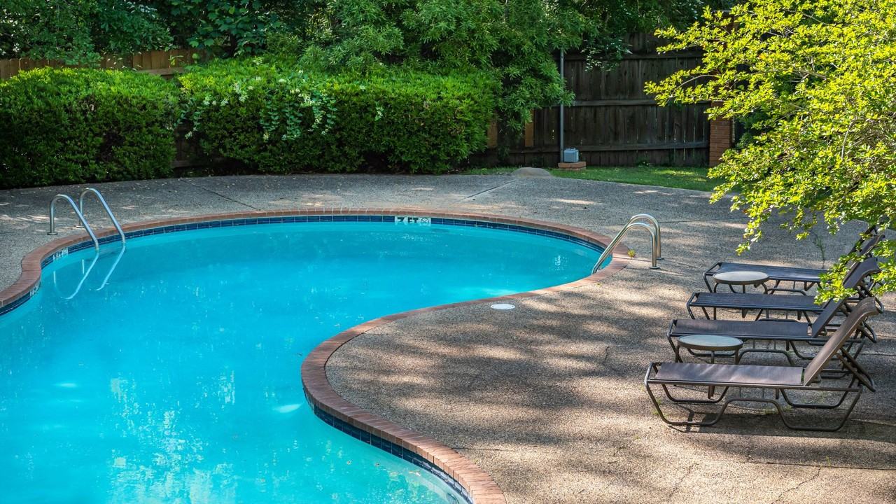 125 Westminister Dr - Photo 5 of 50