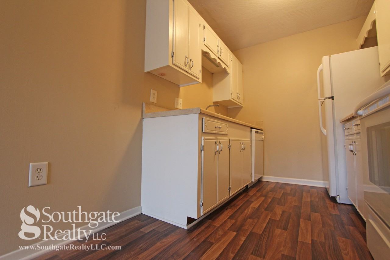 Peppertree Apartment Homes - Photo 3 of 12