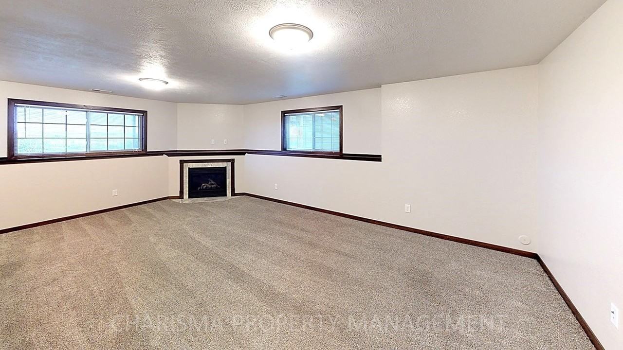 4224-4318 Pennsylvania Ave; 6508-6606 E 45th Street - Photo 2 of 50