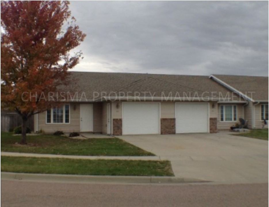 Harvest Trail Townhomes - Photo 4 of 17