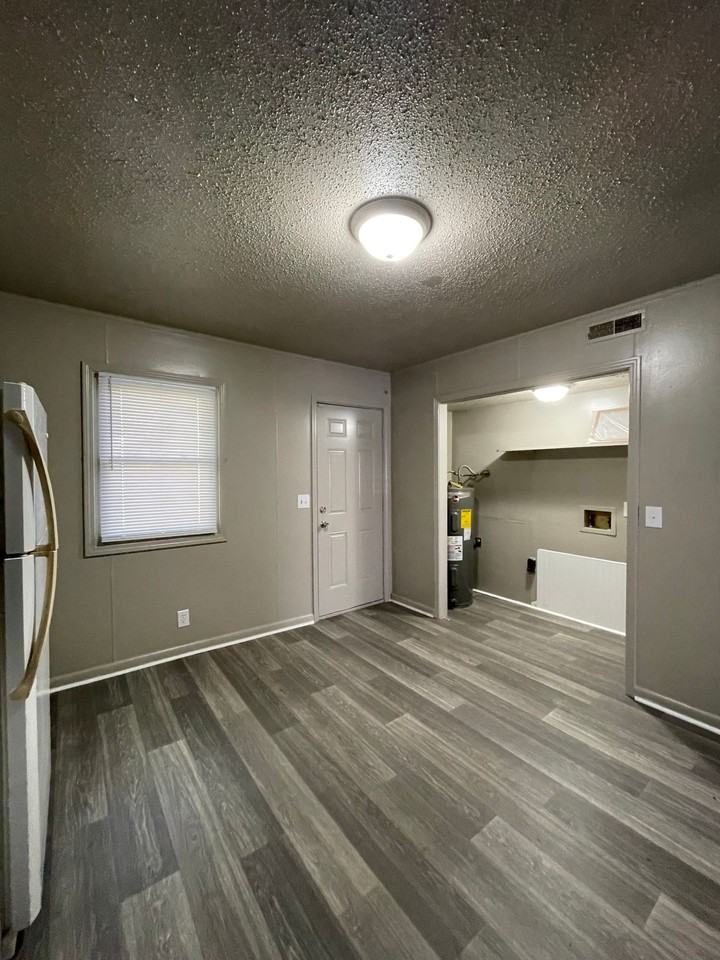 2 Bedroom Townhomes in Portland, TN! - Photo 4 of 10