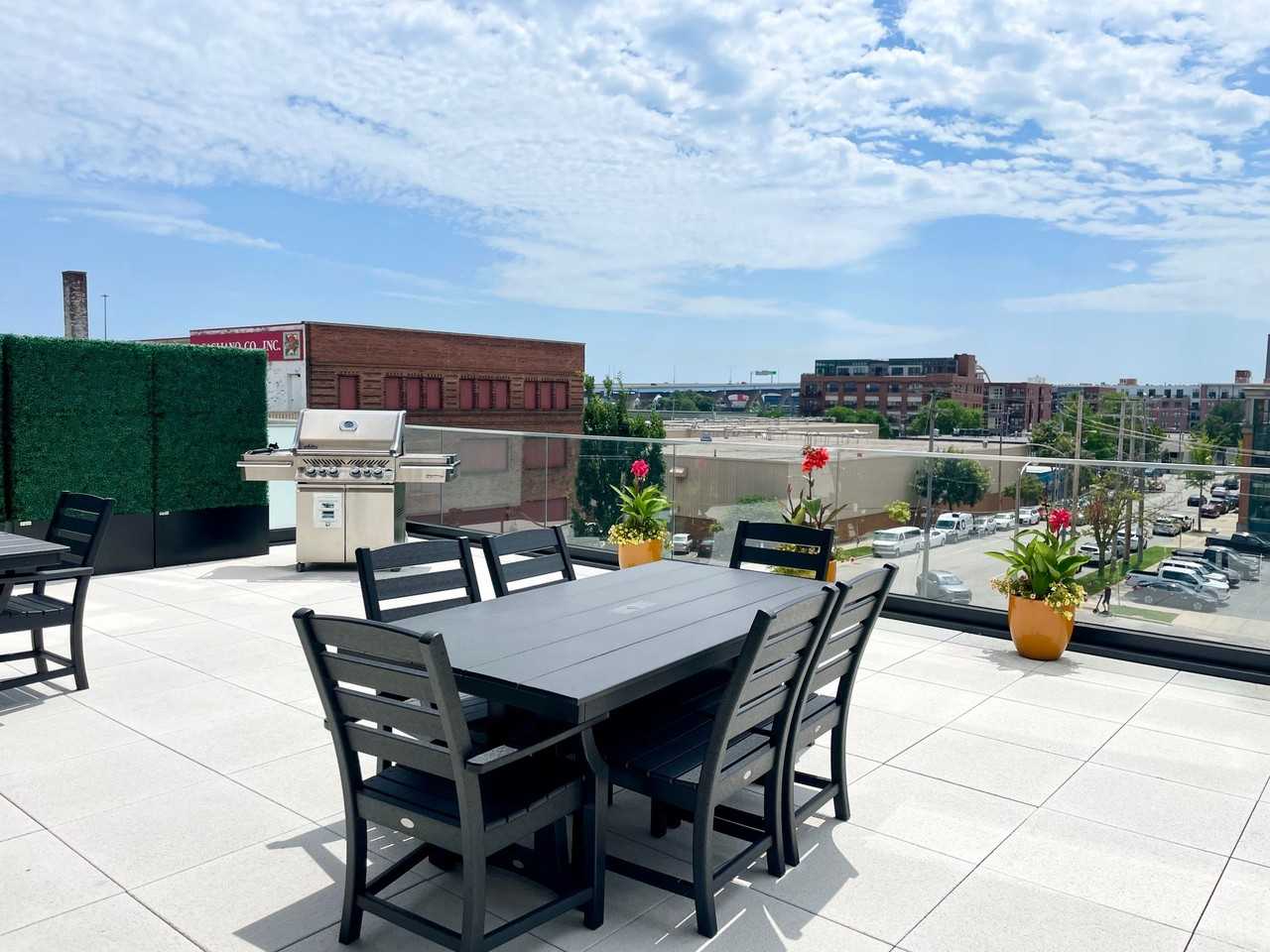 321 N. Jefferson St. Apartments 321 N Jefferson St, Milwaukee, WI