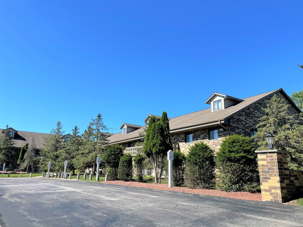 River Park Apartments - Photo 3 of 4