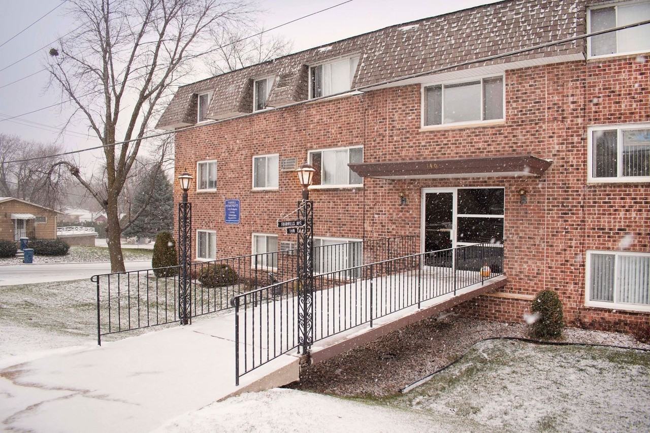 Fairhill Apartments - Photo 3 of 24