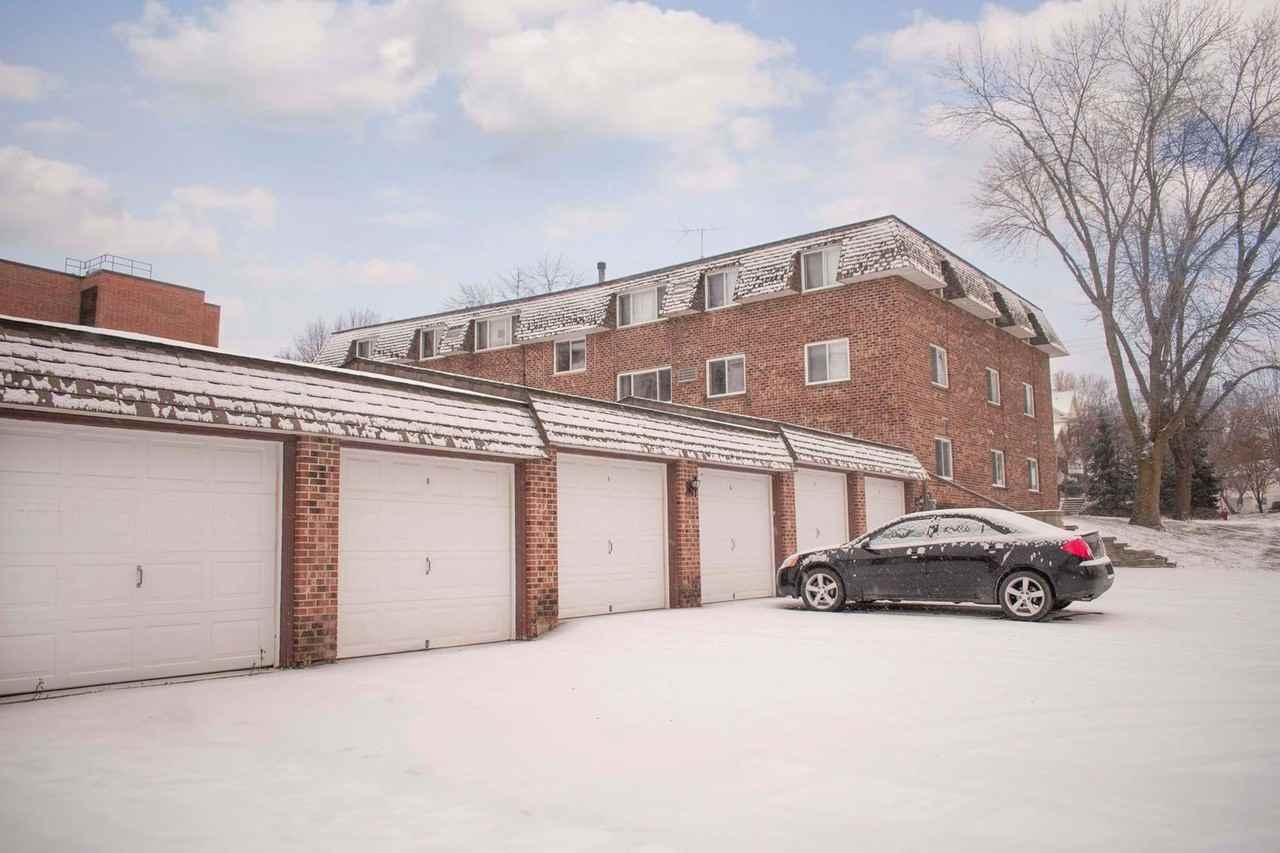 Fairhill Apartments - Photo 6 of 24