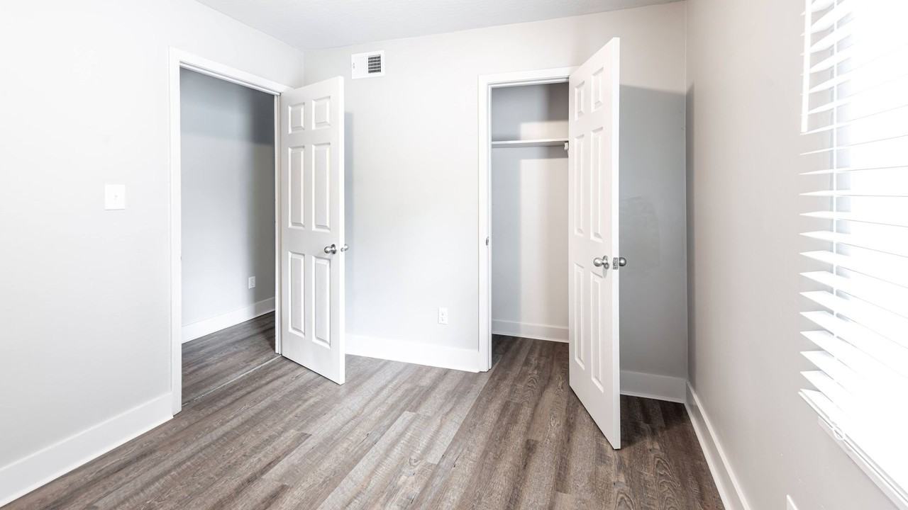 Cambridge Court Apartment Homes - Photo 6 of 17