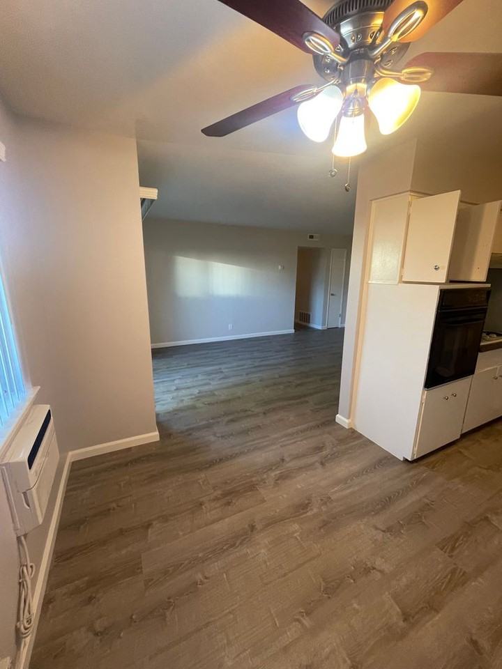 081 - 642 Kirkland Dr - Photo 3 of 21