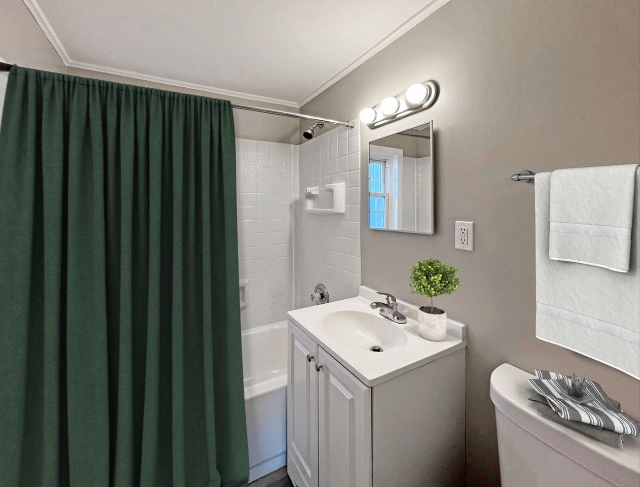 Anchor Pointe Apartments - Photo 3 of 44