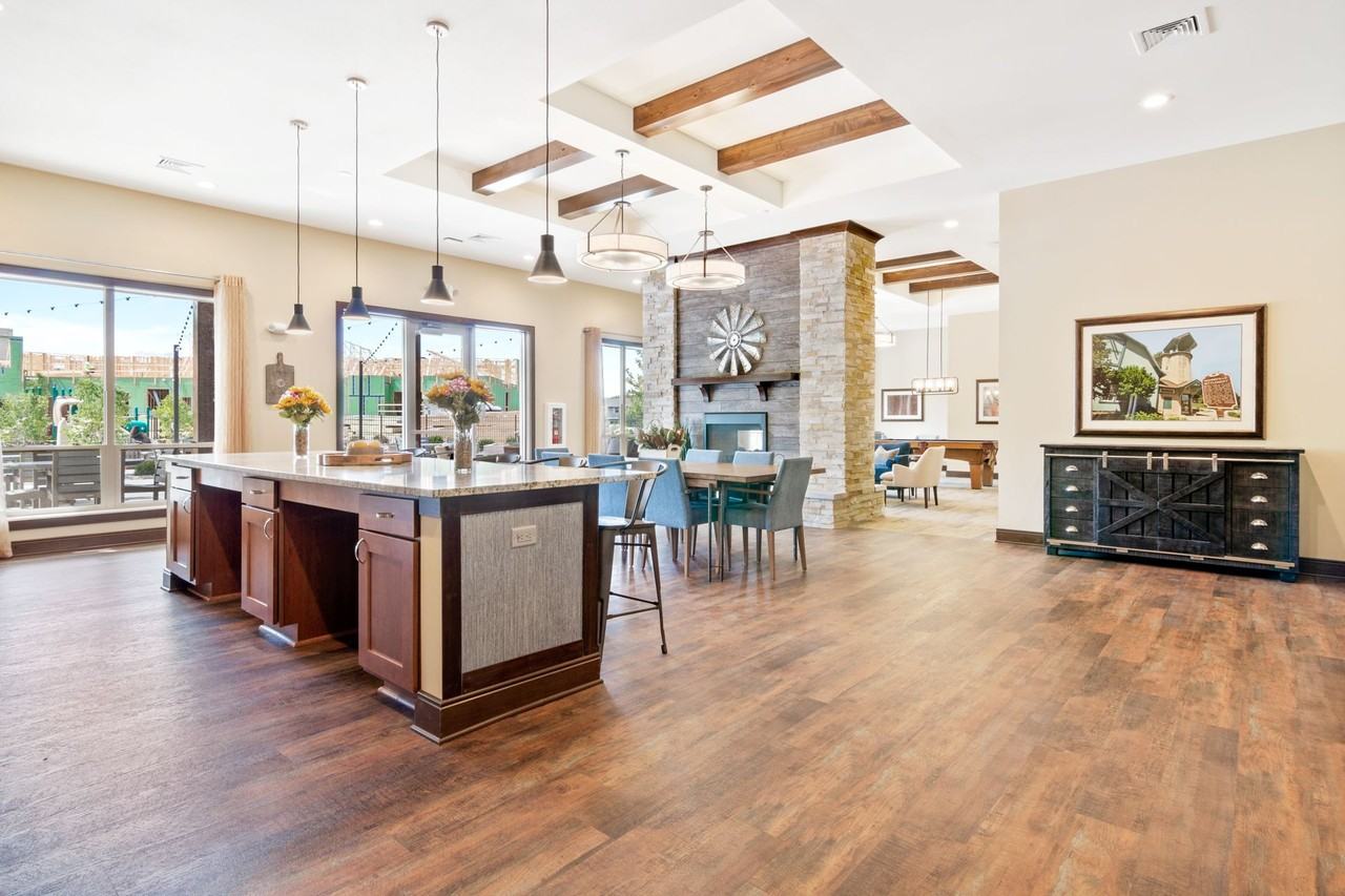 Saxony Village Apartments - Photo 2 of 12