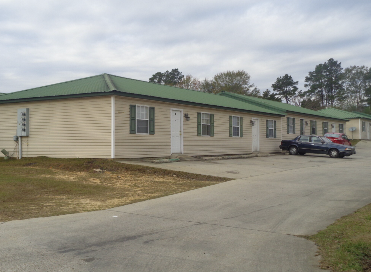 Greenwood Apartment Homes Apartments 5 Shears Rd, Hattiesburg, MS