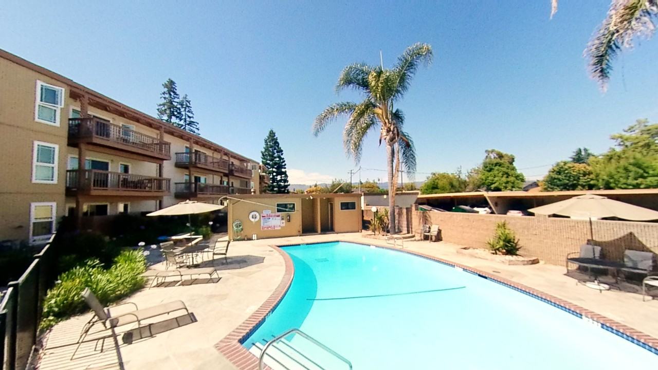 The Saratoga Savoy Apartments - Photo 6 of 6