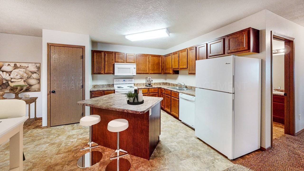 535 Figzel Court - Photo 4 of 12