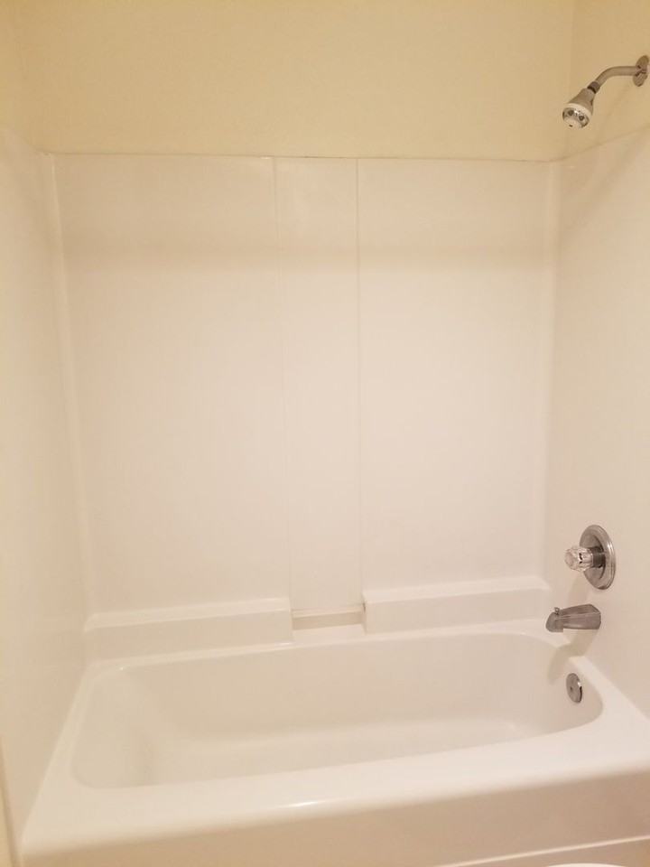 Cherry Apartments - Photo 6 of 13