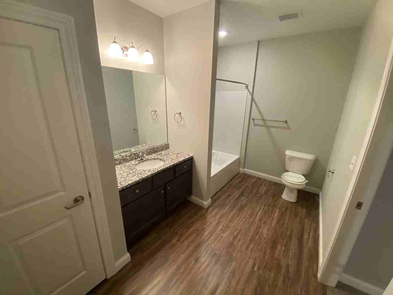 1037-1041 Ekstam Drive - Photo 6 of 6