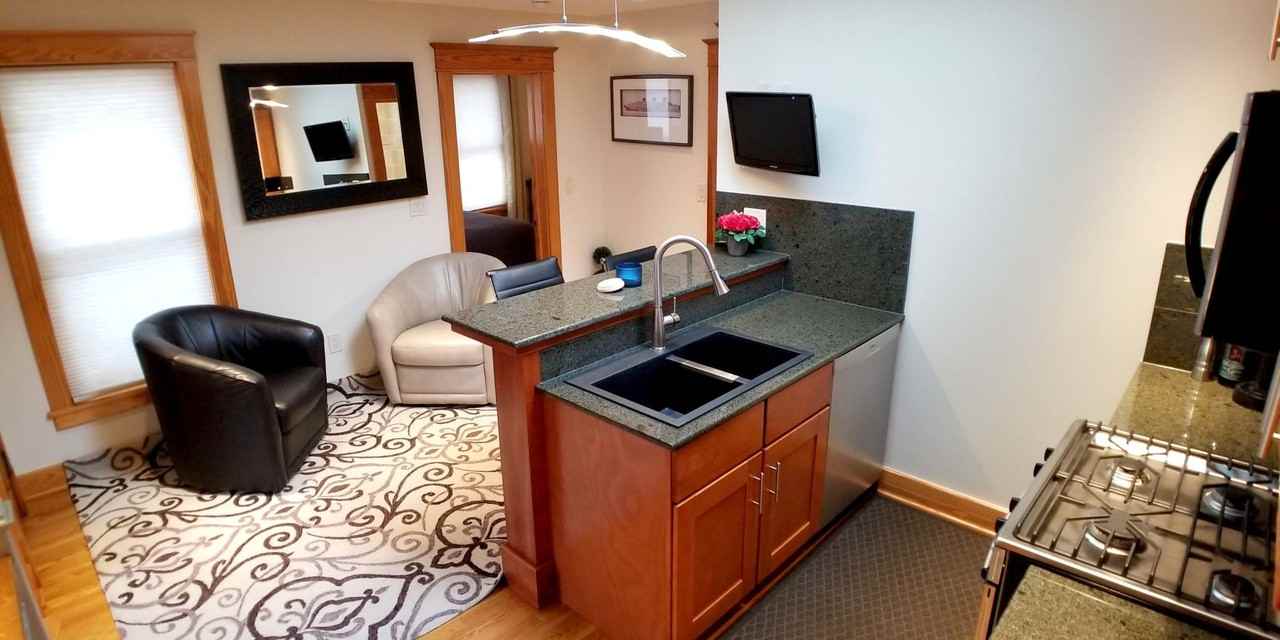 139 Bryant - Photo 5 of 17