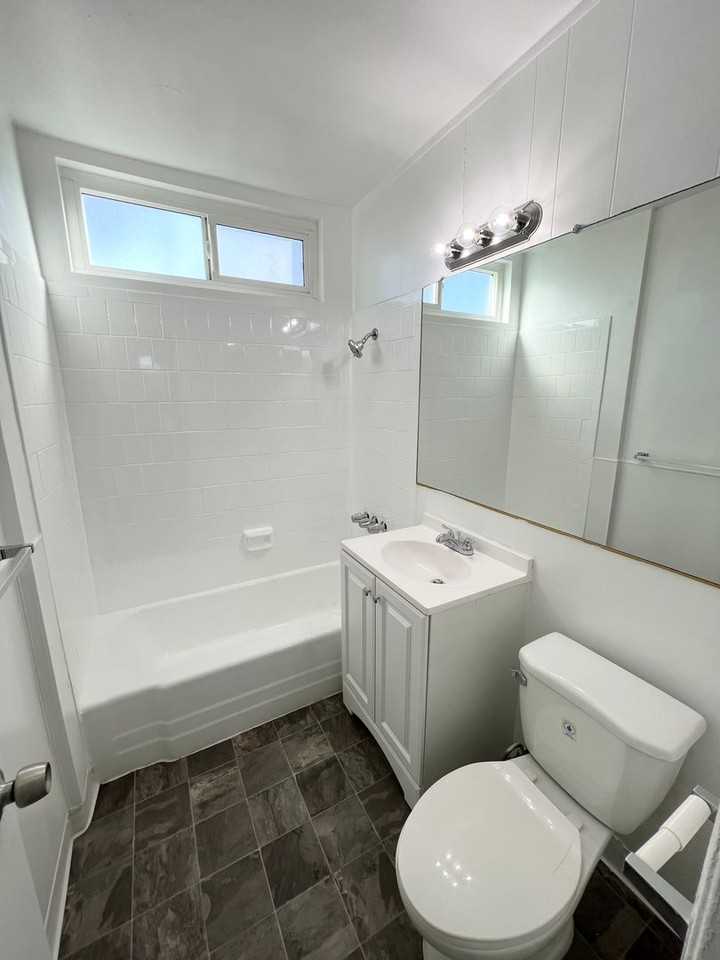 3734 W. El Segundo Blvd - Photo 7 of 21
