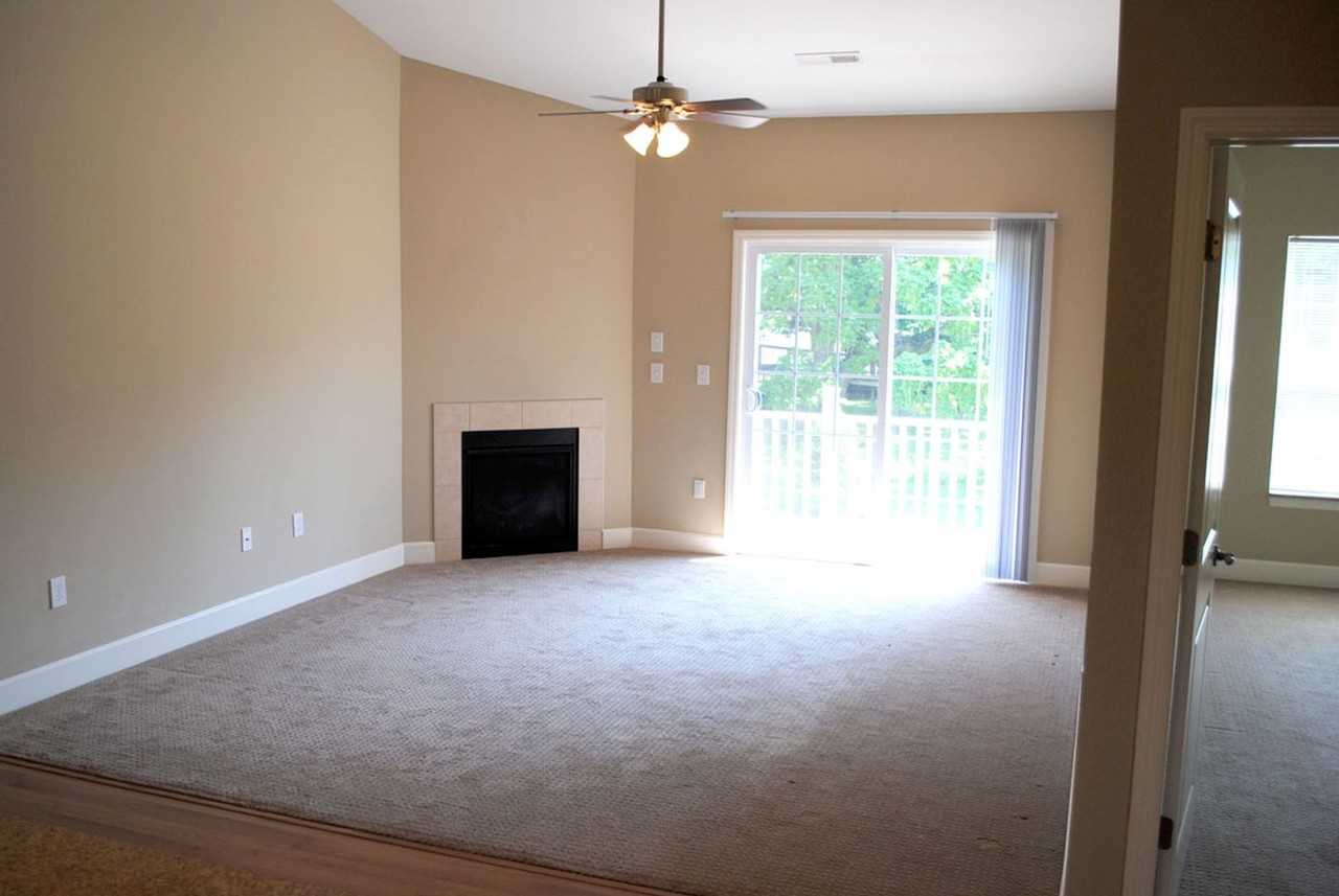 Park Place at Glenmont Square, LLC - Photo 4 of 19