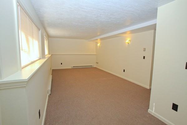 Fox Park - Photo 4 of 19