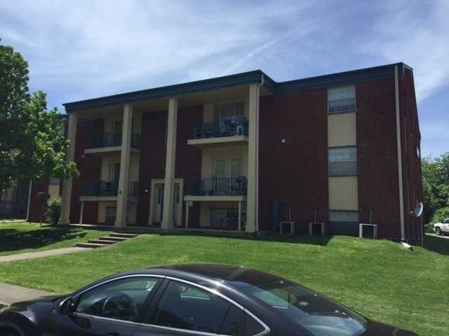 The Colonial - Photo 5 of 17