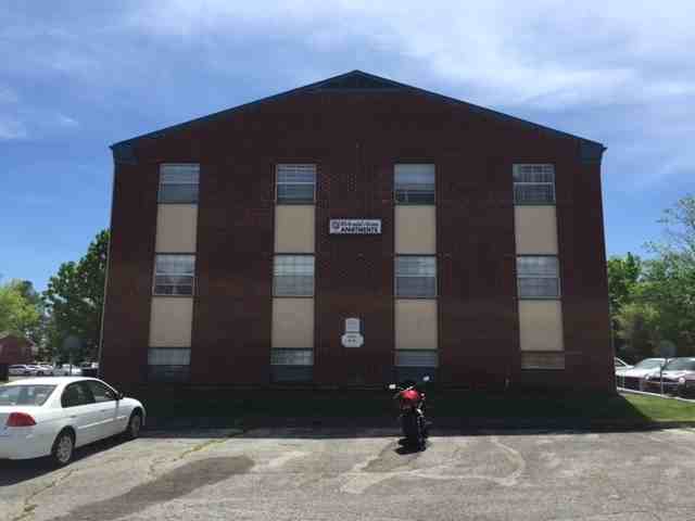 The Colonial - Photo 6 of 17