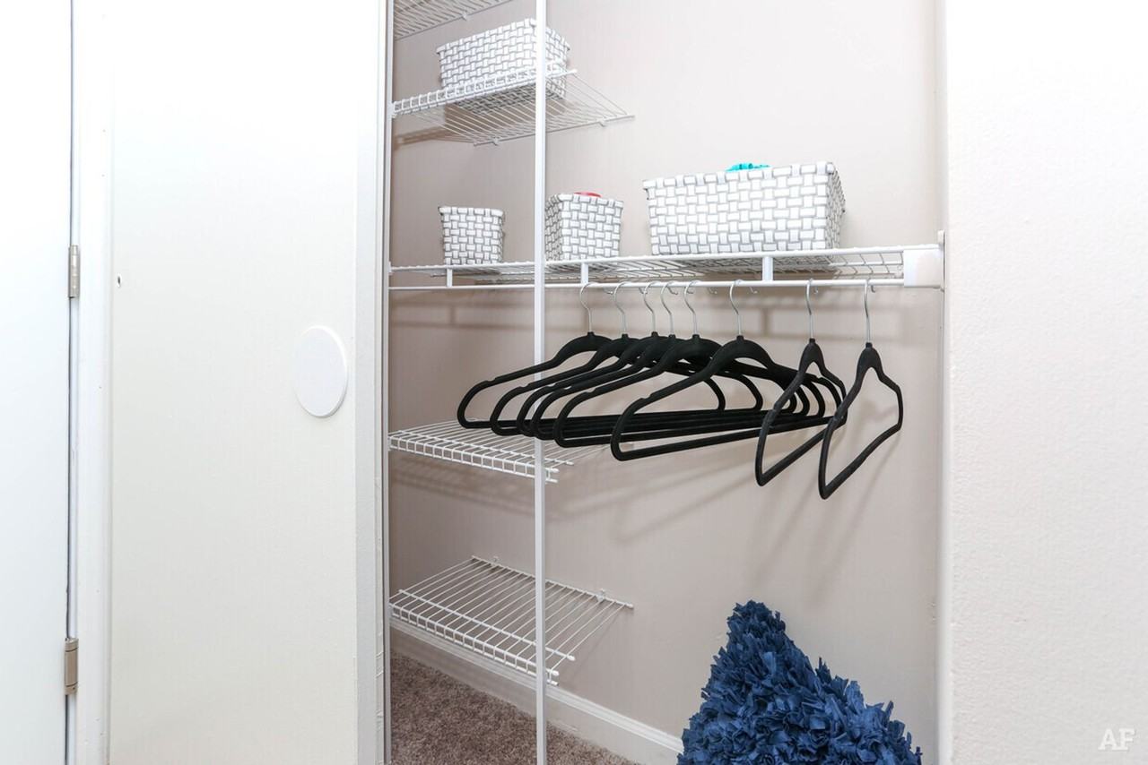 500 The Studios at Belmont - Photo 5 of 7