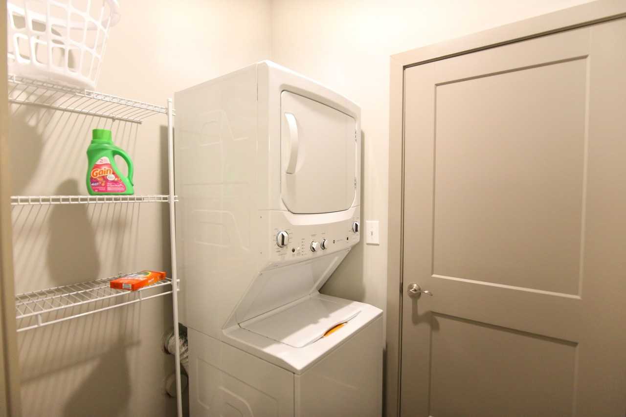 903 The Flats at 345 - Photo 7 of 17