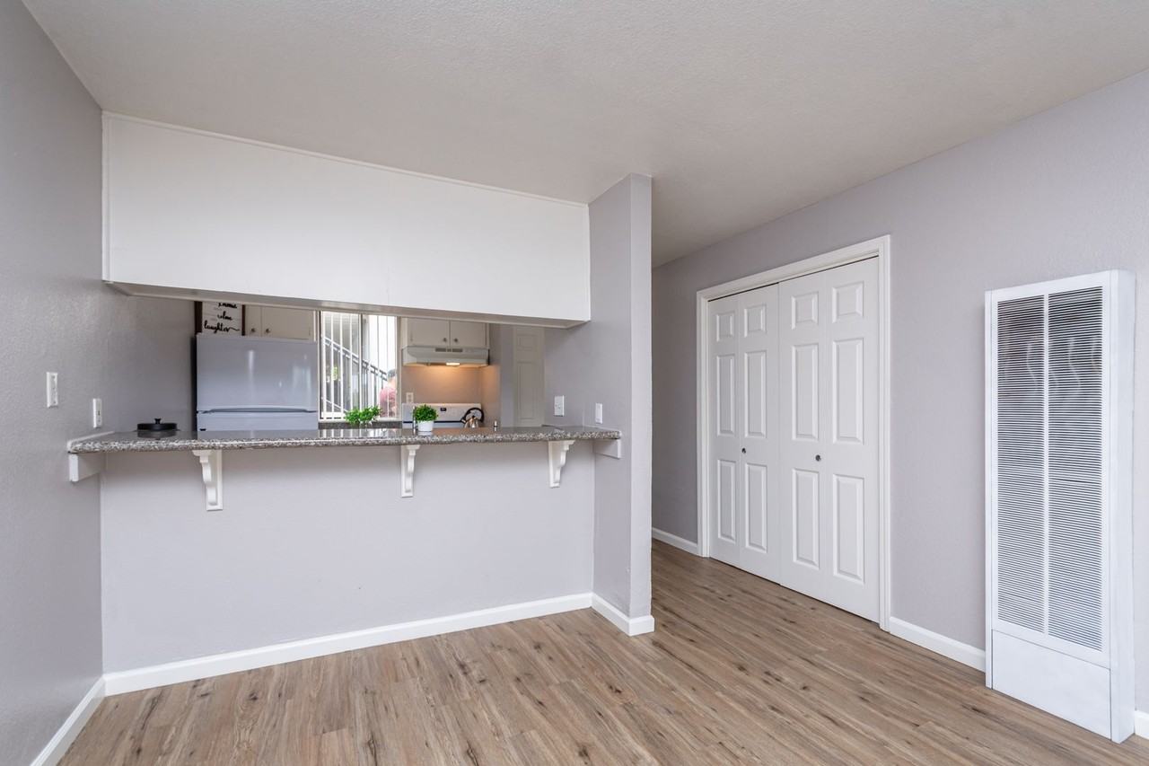 ONE MONTH FREE! - Photo 6 of 28