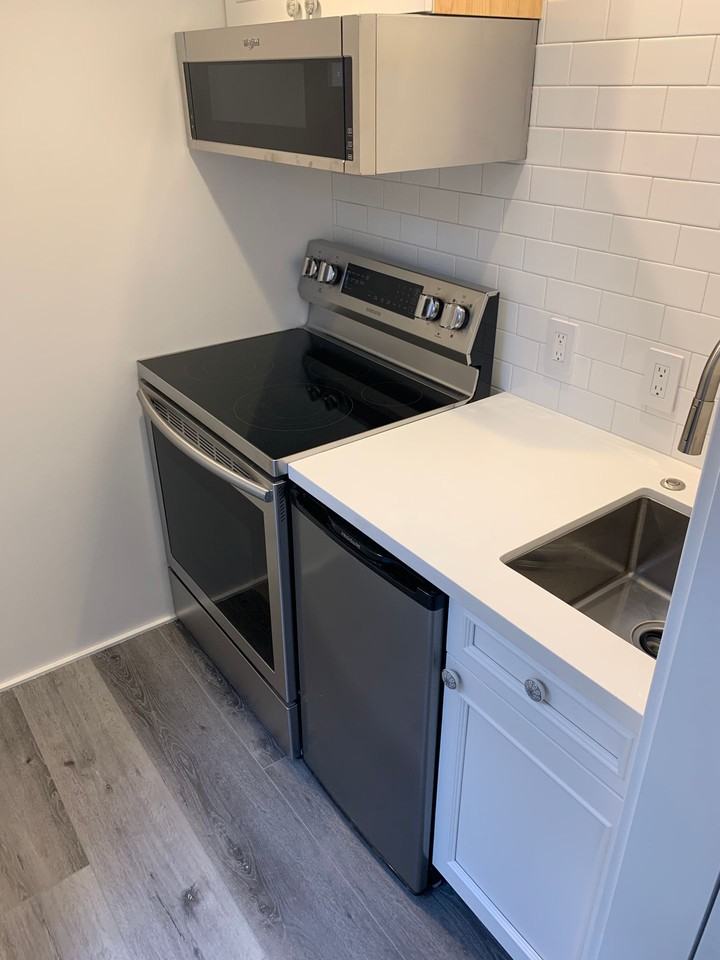 Room For Rent! - Photo 5 of 50