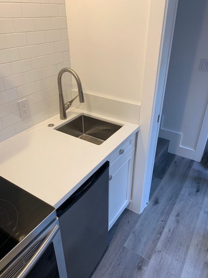 Room For Rent! - Photo 6 of 50