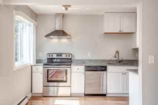 732 Polk St NE - Photo 1 of 1