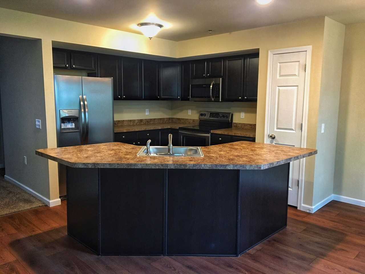 Mountain - Photo 4 of 37