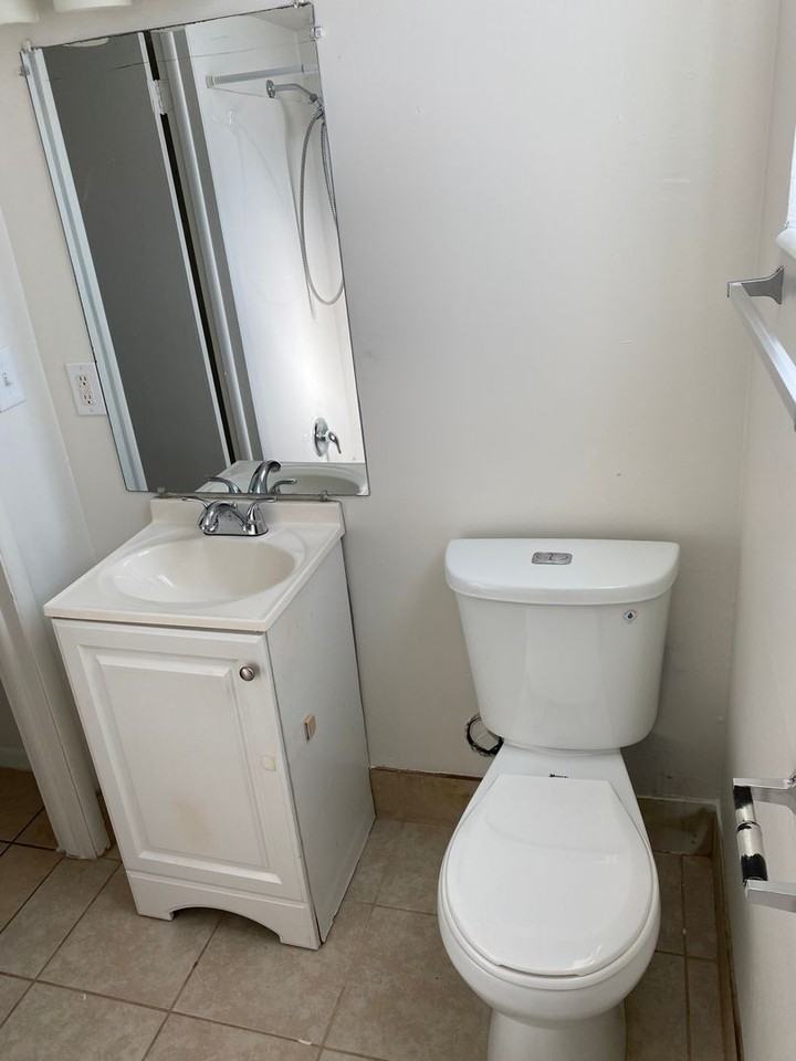 Sandy Enclave - Photo 7 of 9