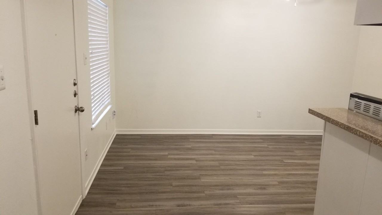 Le Med Apartments - Photo 2 of 44