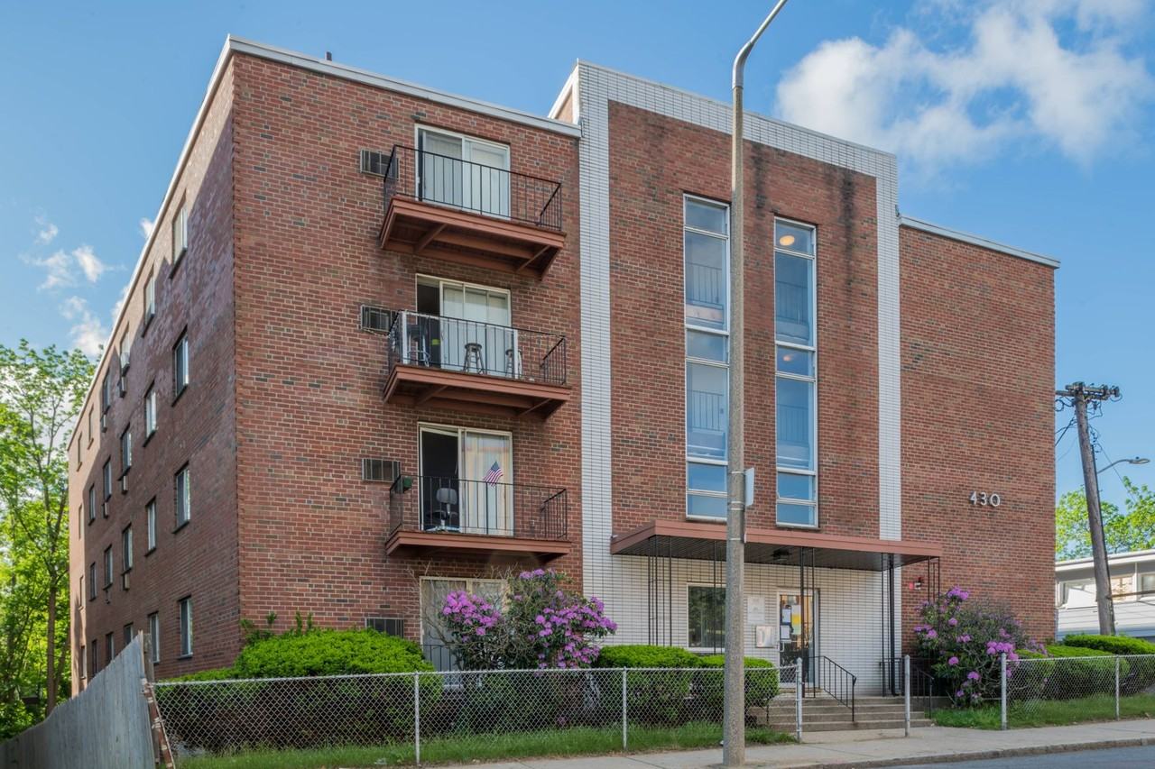 430 River - Photo 2 of 13