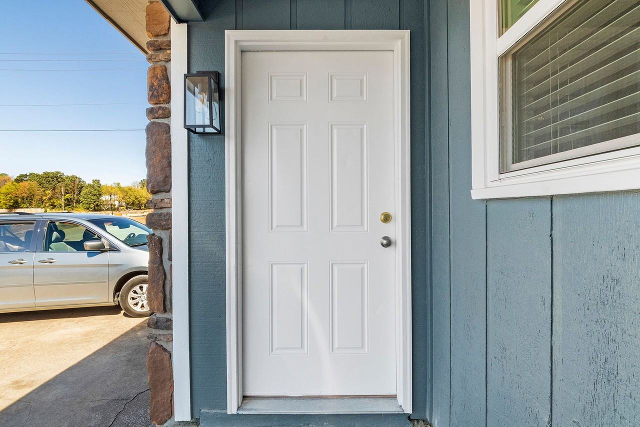 Fayetteville Flats - Photo 3 of 18