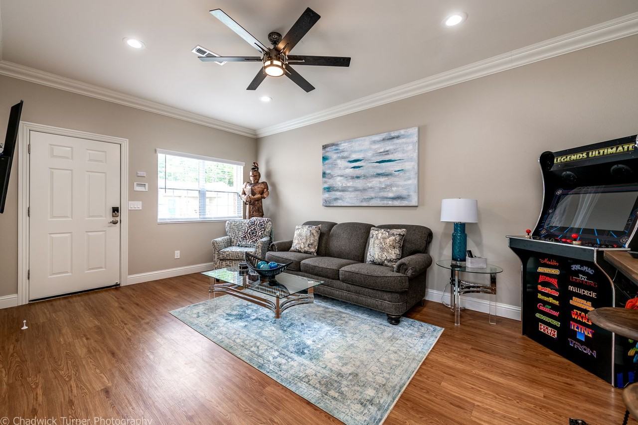 604 N 7th St - Photo 3 of 16