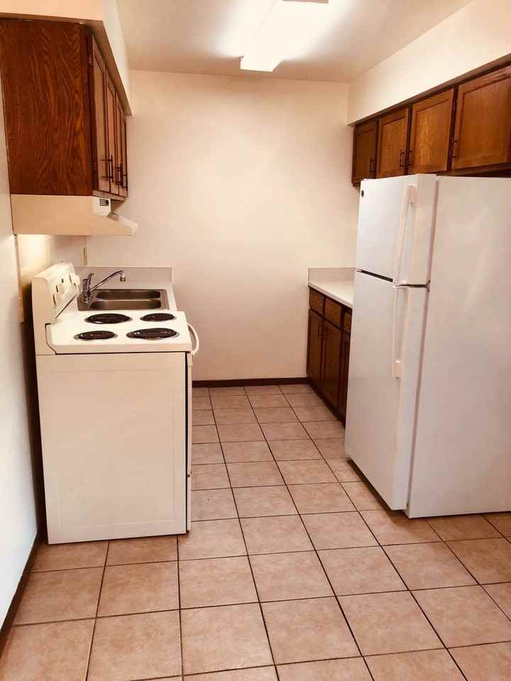 4055 S 65th St - Photo 7 of 21