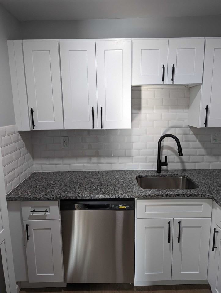 Greenway Place - Photo 6 of 20