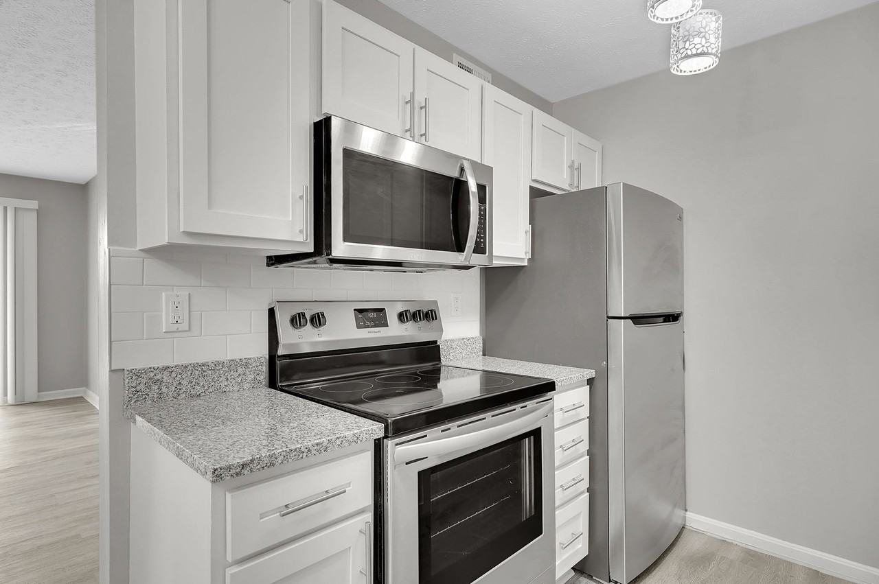 St Anthony Gardens - Photo 4 of 50